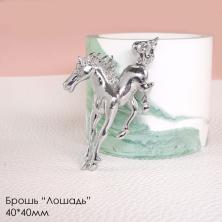 Брошь 