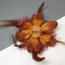 Брошь на булавке 