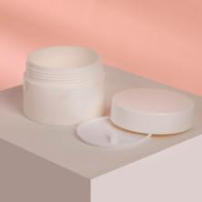 Банка 30мл d-5,5см h-4см с отсекателем арт.5617867  белый