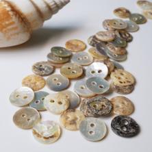 Пуговица из ракушки 9мм 14L арт.104883 натуральный перламутр