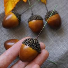 Желудь на проволоке 2,5*3,7см 10см арт.63544 (5шт)