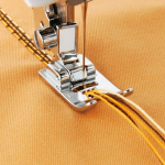 Запчасти и приспособления для швейных машин и оверлока