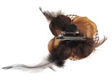 Брошь на булавке и зажиме 