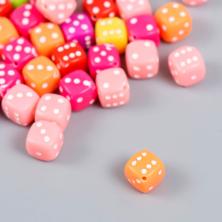 Бусины акрил "Игральный кубик" 8*8мм арт.7811816 ассорти/белый (20гр)