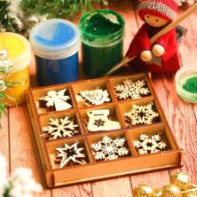 Заготовка дерево "Снежинки и игрушки" 3*3см арт.2297726 (27шт)