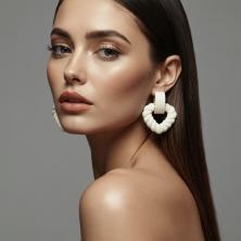 Серьги "Сердечко" витое 3*4см акрил арт.ИВ-1035/3 слон.кость