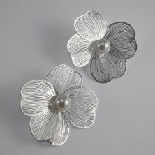 Серьги "Цветок с жемчугом" 38*38мм арт.ИВ-453 серебро