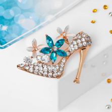 Брошь "Туфелька" 120*80мм арт.1490856 золото/белый/бирюзовый