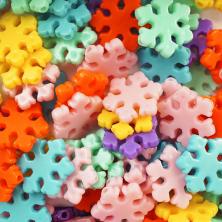 Бусины акрил "Снежинки" 14*14*2мм арт.7728453 ассорти (80шт)