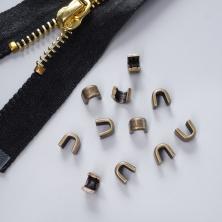 Ограничитель на молнию (верхний) металл Т.8  7718212 латунь (100гр)