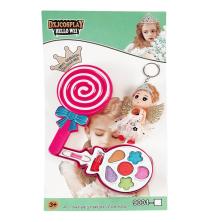 Набор косметики с брелоком 