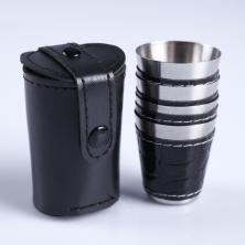 Набор рюмок в черном чехле 4*3,5см 521314 (4шт) (нерж.сталь)