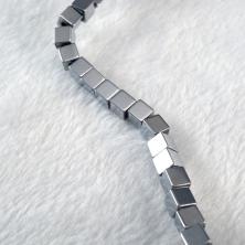 Бусины "Гематит"  "Кубик" 3*3мм 40см арт.ФУ-11859 серебро (126шт)