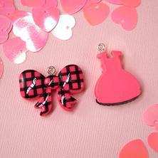 Подвеска акрил "Аксессуары" арт.ИВ-447 розовое ассорти