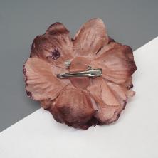 Брошь на булавке и зажиме 