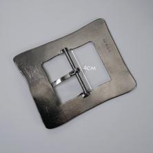 Пряжка металл 81*65/31мм черный