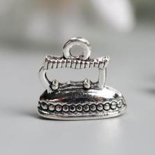 Подвеска "Утюг" 18*15мм арт.4645649 серебро