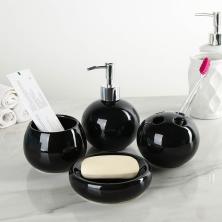 Набор аксессуаров для ванной комнаты 