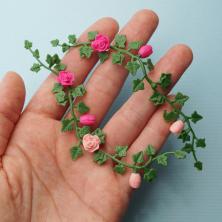 Миниатюра Лиана с цветами 12см ИВ-1248