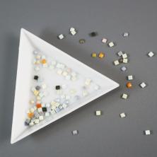 Лоток для бисера, страз, урашений 7*7*7см арт.7738830 белый