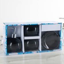 Набор аксессуаров для ванной комнаты 