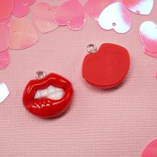 Подвеска акрил "Губы/зубы" 20*19мм арт.ИВ-387 красный