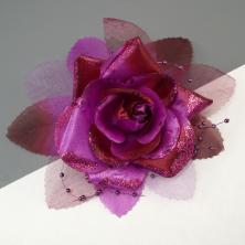 Брошь на булавке 