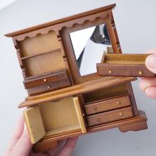 Миниатюра Комод 15*15*4см ИВ-1428