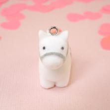 Подвеска акрил/бархат "Лошадь" 32*28мм арт.ИВ-890 белый