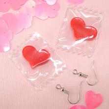 Подвеска акрил "Сердце в пакете" 29*36мм арт. ИВ-806 красный. ШВЕНЗЫ В ПОДАРОК.