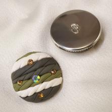 Пуговица со стразами 25мм арт.ФУ-1457