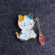 Значок "Котик с удочкой" 28*40мм арт.ИВ-576 золото/микс