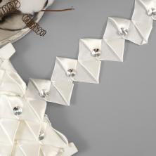 Тесьма атлас с камнями 50мм арт.010